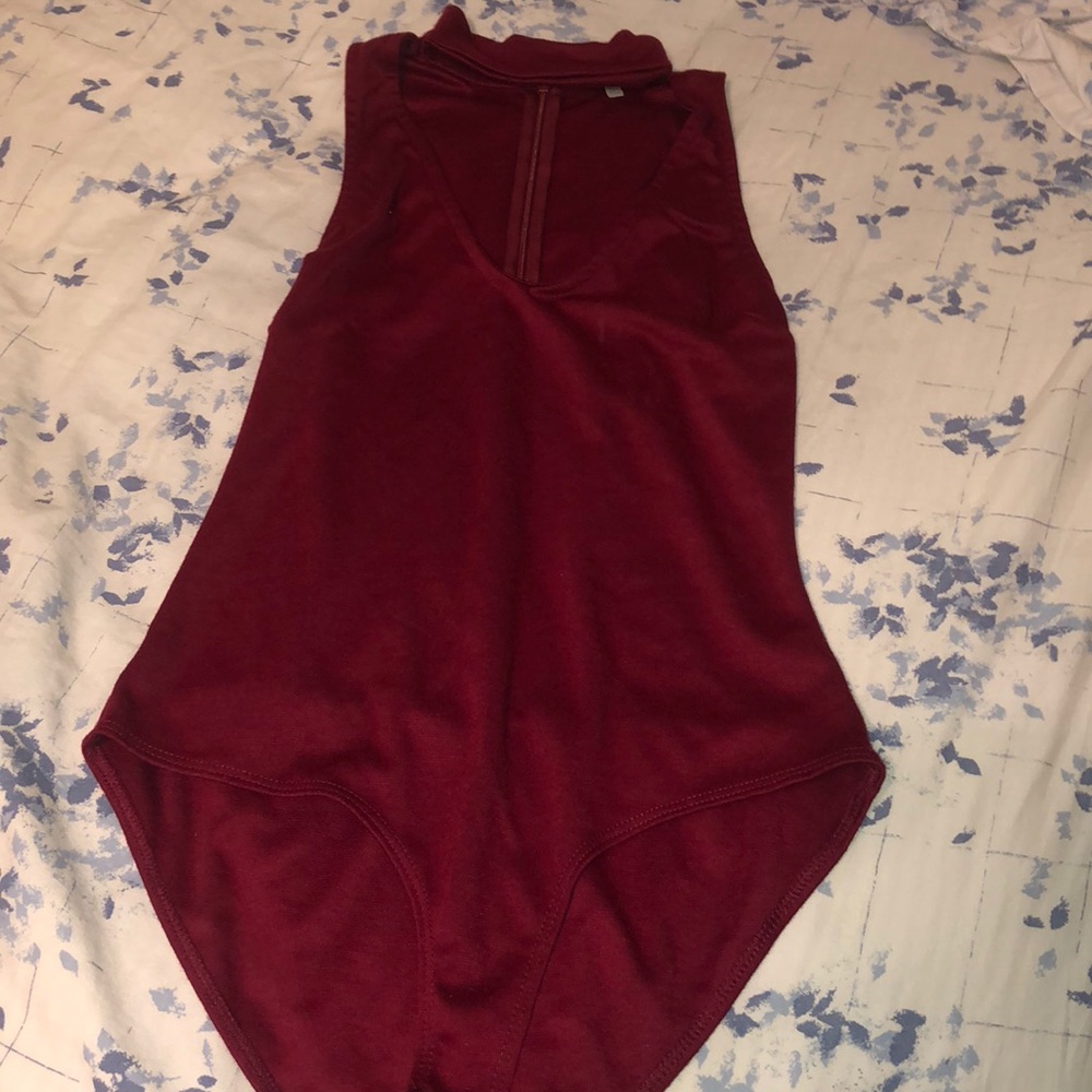 maroon back zip body suit